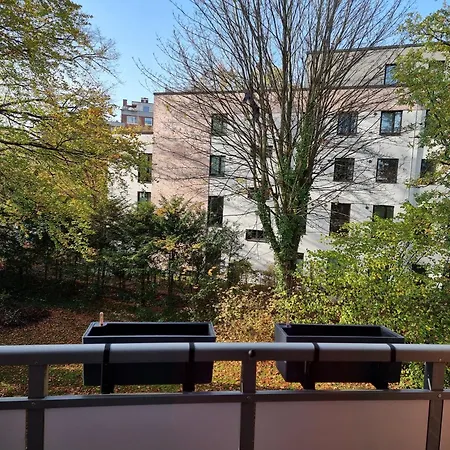 Have-A-Nice-Stay - Nahe Bahnhof - 20 Minuten Nach Hamburg - Trotzdem Ruhig Gelegen - 6 Minuten Zu Fuss Ins Zentrum Ahrensburg - Modern Eingerichtet Exterior photo