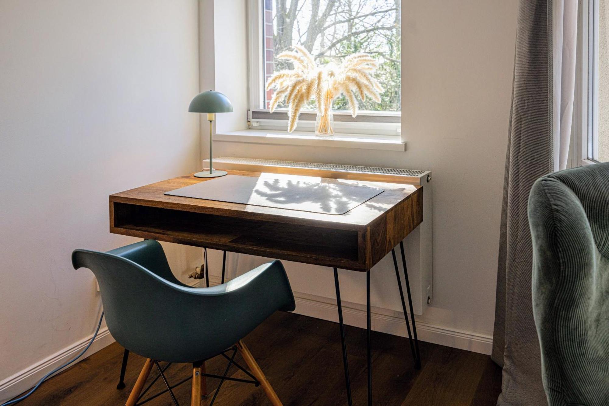Have-a-nice-stay - Nahe Bahnhof - 20 Minuten Nach Hamburg - Trotzdem Ruhig Gelegen - 6 Minuten Zu Fuss Ins Zentrum - Modern Eingerichtet Apartment