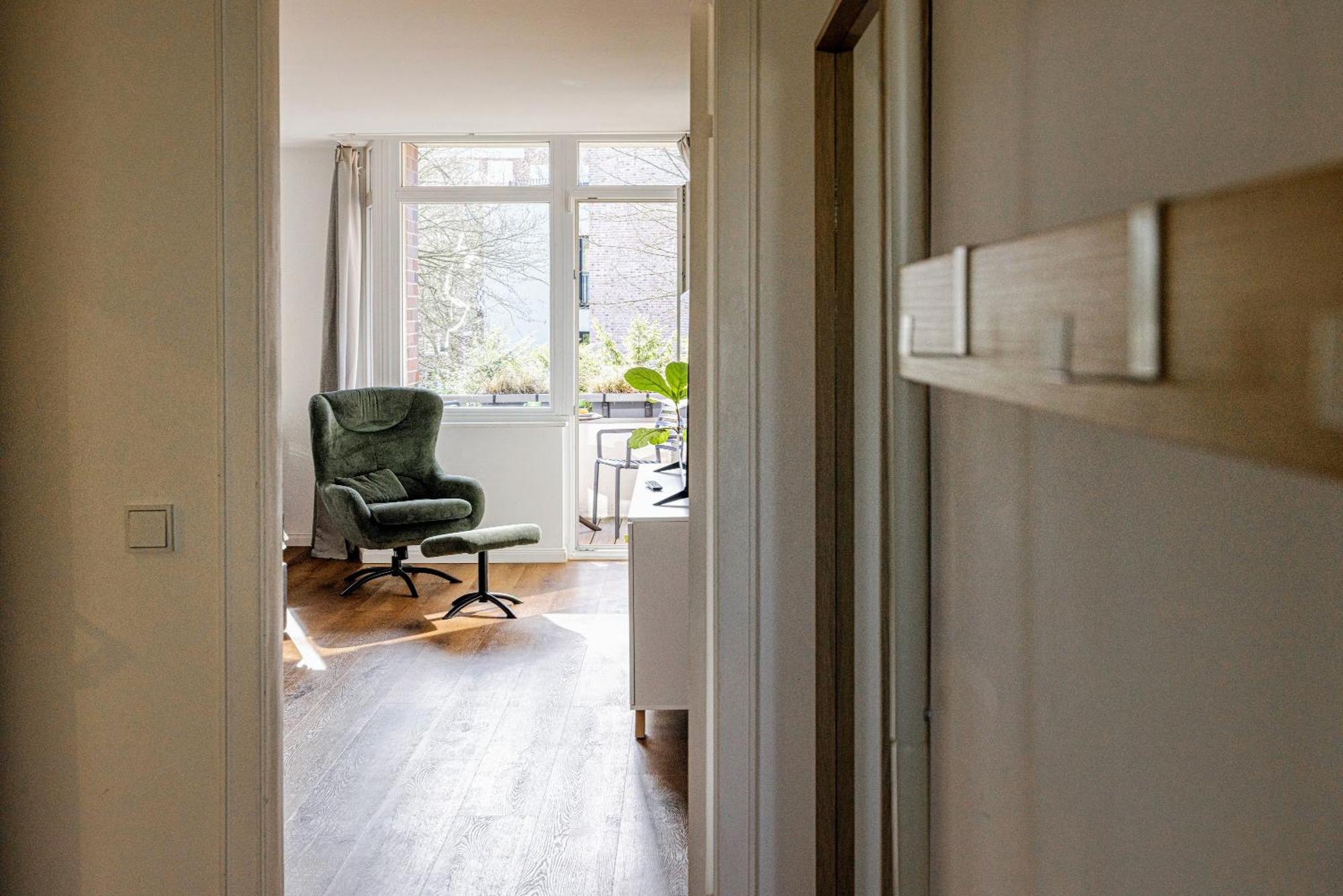 Have-a-nice-stay - Nahe Bahnhof - 20 Minuten Nach Hamburg - Trotzdem Ruhig Gelegen - 6 Minuten Zu Fuss Ins Zentrum - Modern Eingerichtet * Ahrensburg