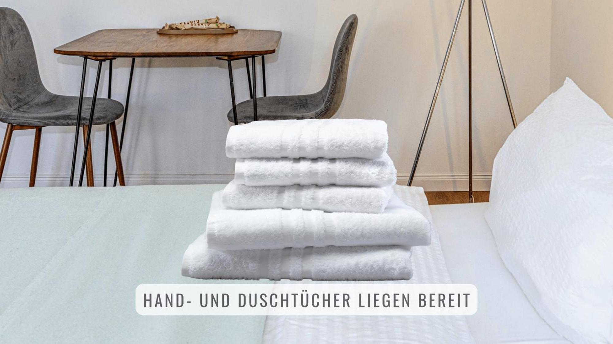 Have-a-nice-stay - Nahe Bahnhof - 20 Minuten Nach Hamburg - Trotzdem Ruhig Gelegen - 6 Minuten Zu Fuss Ins Zentrum - Modern Eingerichtet